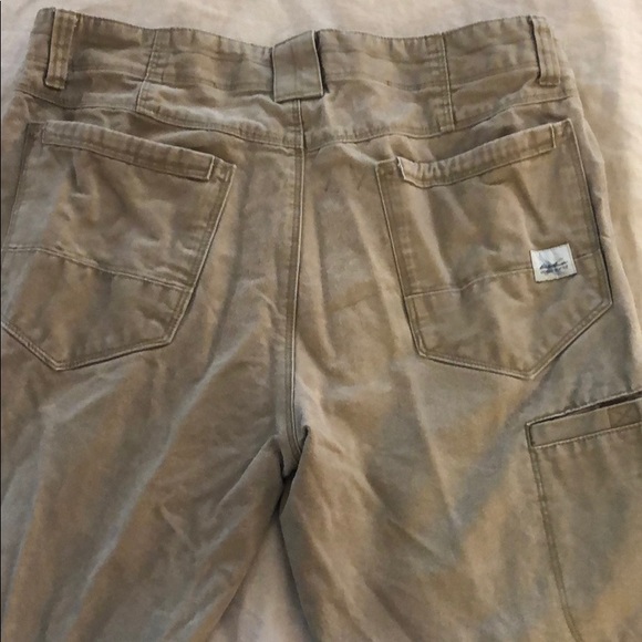 Men’s Eddie Bauer pants - Picture 3 of 3